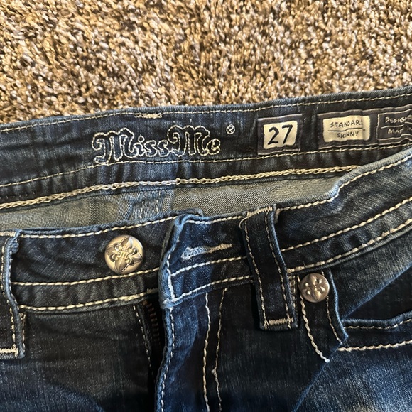 Miss Me Standard Skinny Jeans - Picture 4 of 4